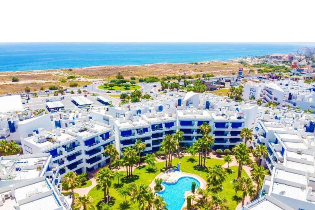 Coral House - La Calma - Playa Flamenca - Big Terrace & 4 Swimming Pools. Exterior foto
